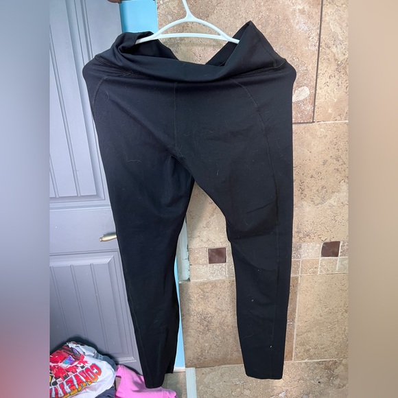 Fabletics rise waisted legging - Picture 2 of 2